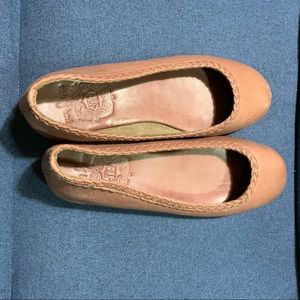 Handmade leather ballet flats